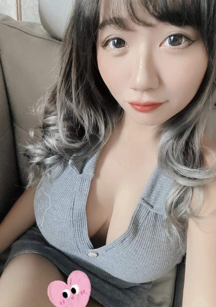 chaleee.25 台灣巨乳swag.live主播 大尺度