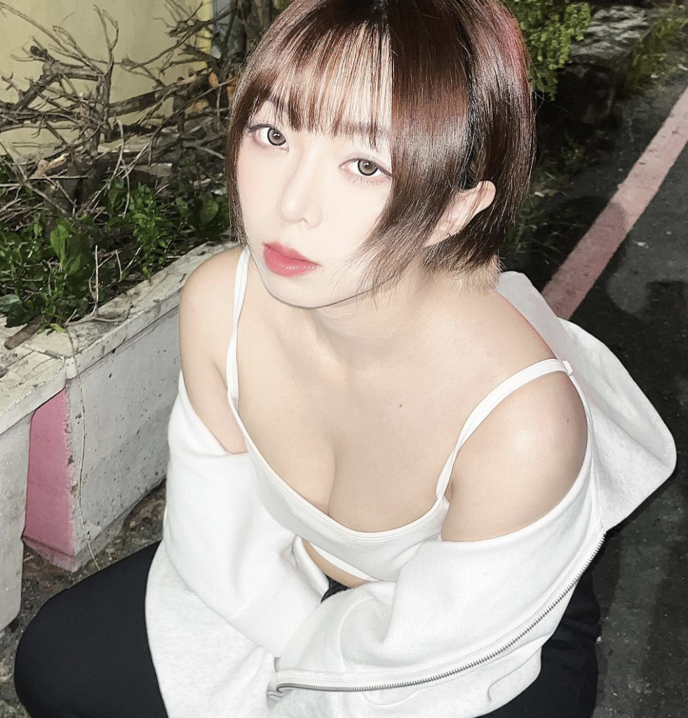 im_mioka 澪花 swag直播推薦