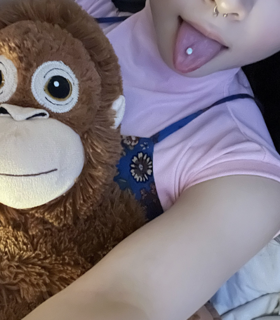 叛逆貓貓 iwanthughug 港女twitter 香港網黃fansone推薦