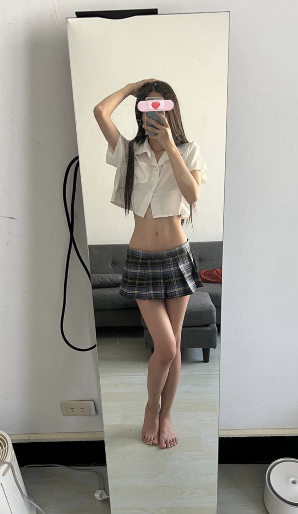 love20035678 台灣女網黃fansone lovelulu