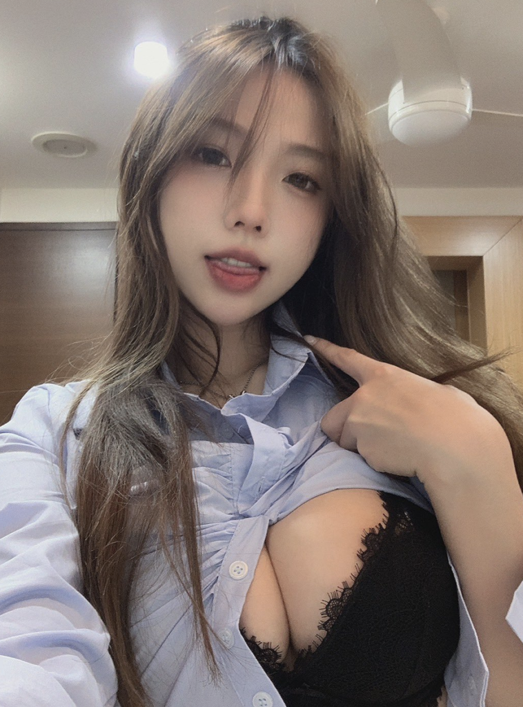 台灣正妹fansone推薦 nai_nnnn_ 小奈寶