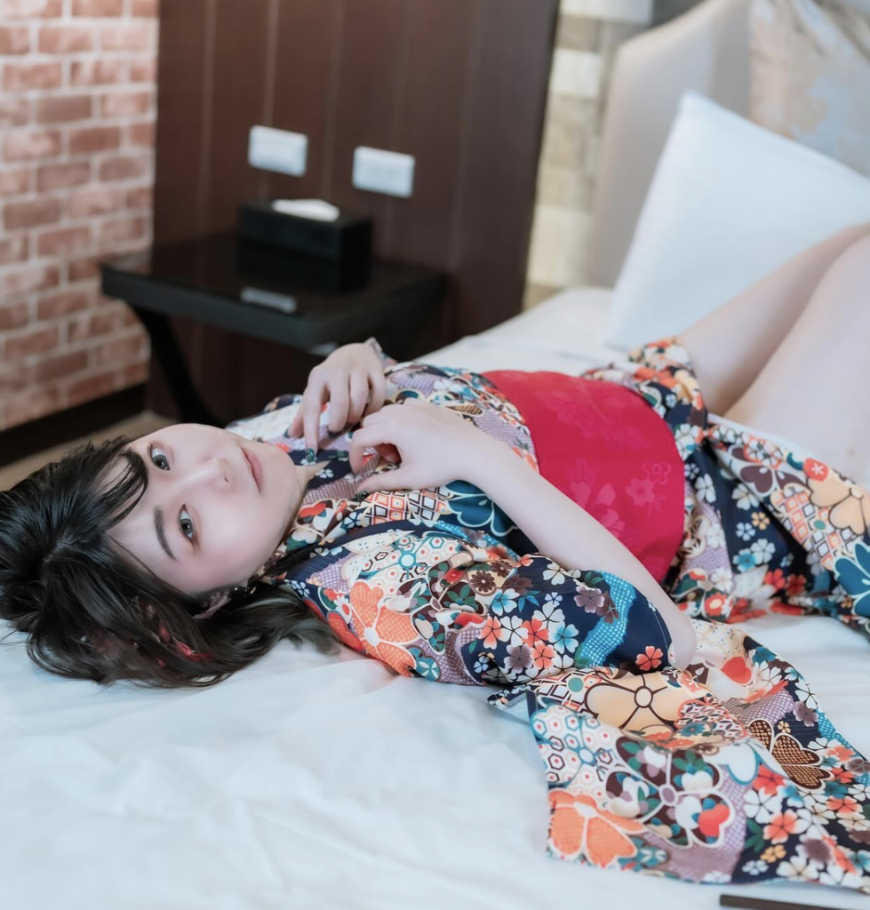 piffydream 比比 大尺度寫真 台灣fansone網黃推薦 18vibe
