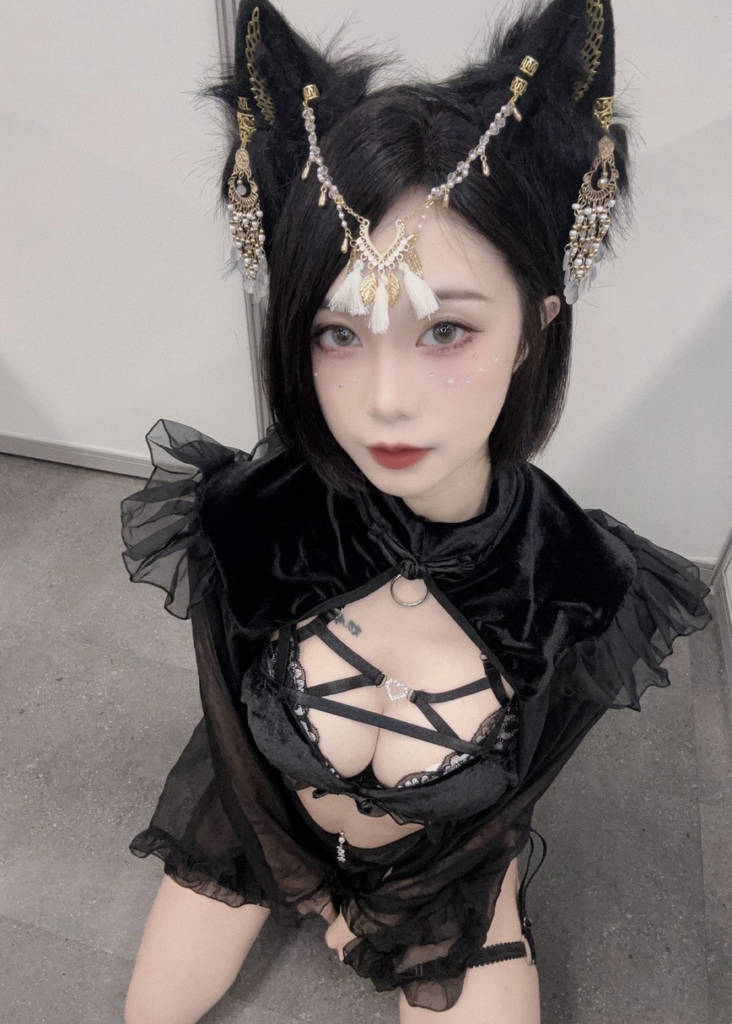 roseMiku1222520 fansone 台灣網黃刺青女 18vibelab