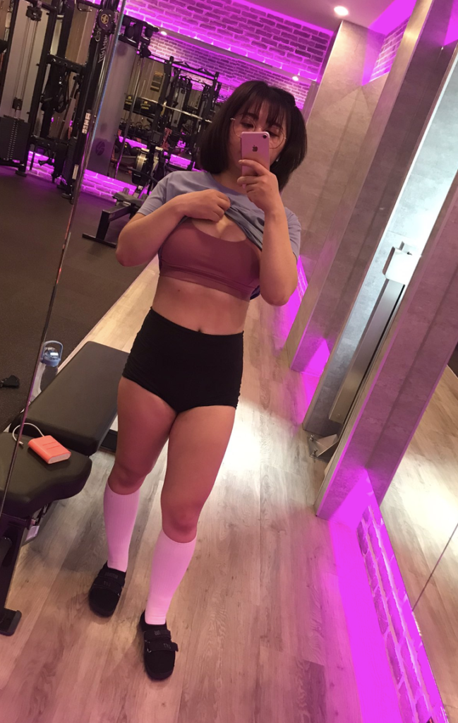 scat1993 台灣健身女網黃fansone推薦