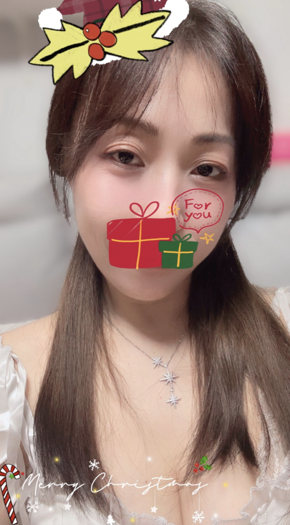 台灣女網黃fansone推薦一字馬 Lara 推特wifelara520